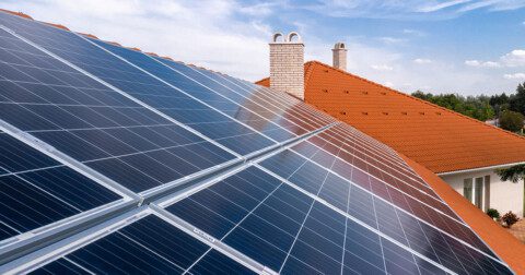 Panneaux solaires à Périgny - TOITURIERS DE L’OUEST